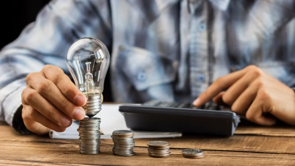 Tips Menghemat Listrik di Era Modern