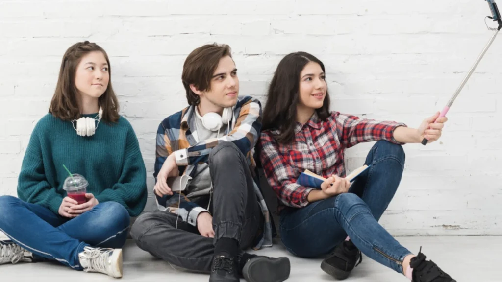 Mengenal Clean Girl Aesthetic: Tren Gaya Sederhana yang Menarik Perhatian Gen Z