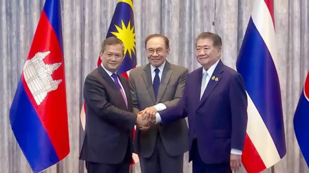Gencatan Senjata Thailand-Kamboja dan Penembakan Massal di Bangkok