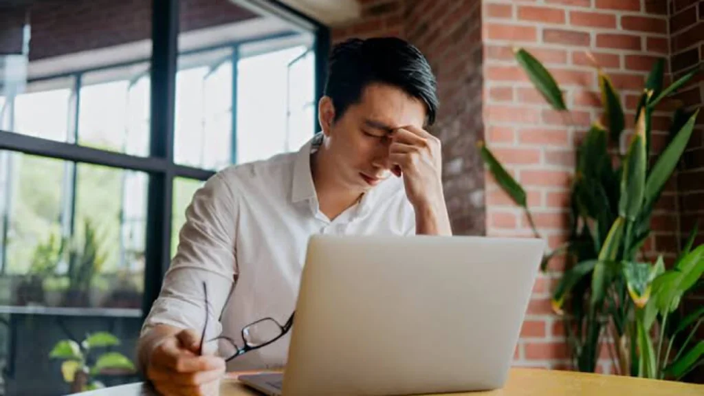 Bahaya Duduk Terlalu Lama: Mengapa Kita Harus Peduli?