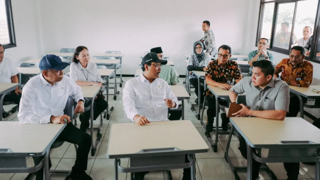 160 Guru Undur Diri dari Sekolah Rakyat, Kementerian Sosial Siapkan Pengganti