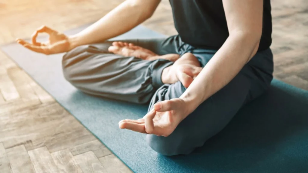 Kombinasi Yoga dan Meditasi: Menemukan Keseimbangan Hidup