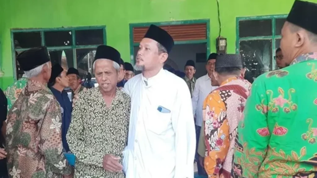 Guru Madrasah Diniyah di Demak Dikenakan Denda Setelah Menampar Murid