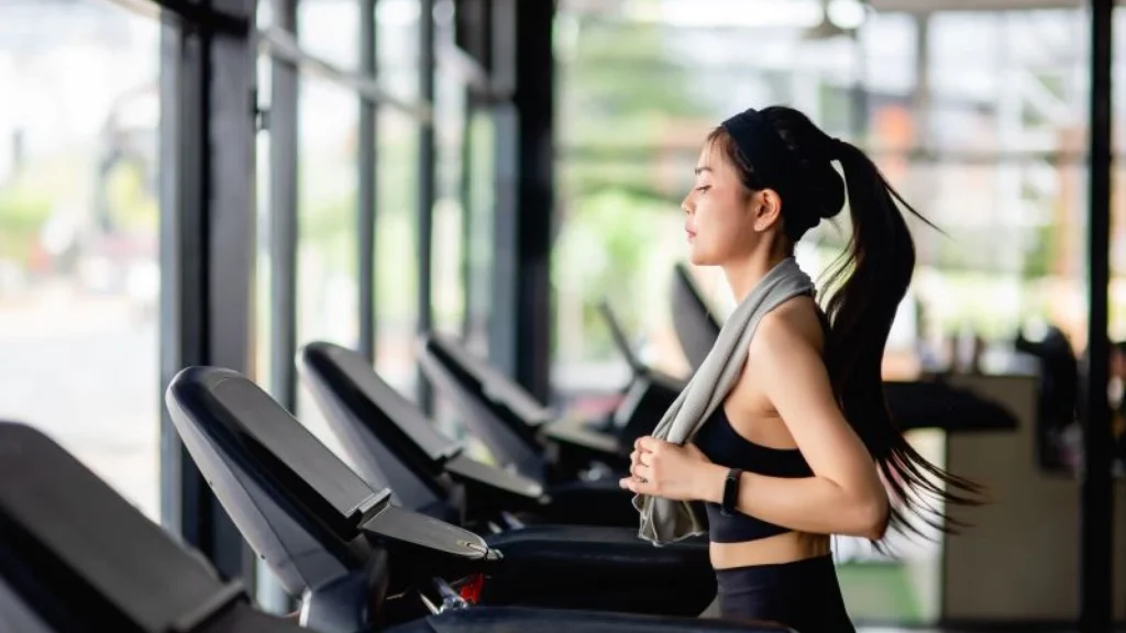 Tips Efektif Membangun Otot di Rumah Tanpa Perlu Gym