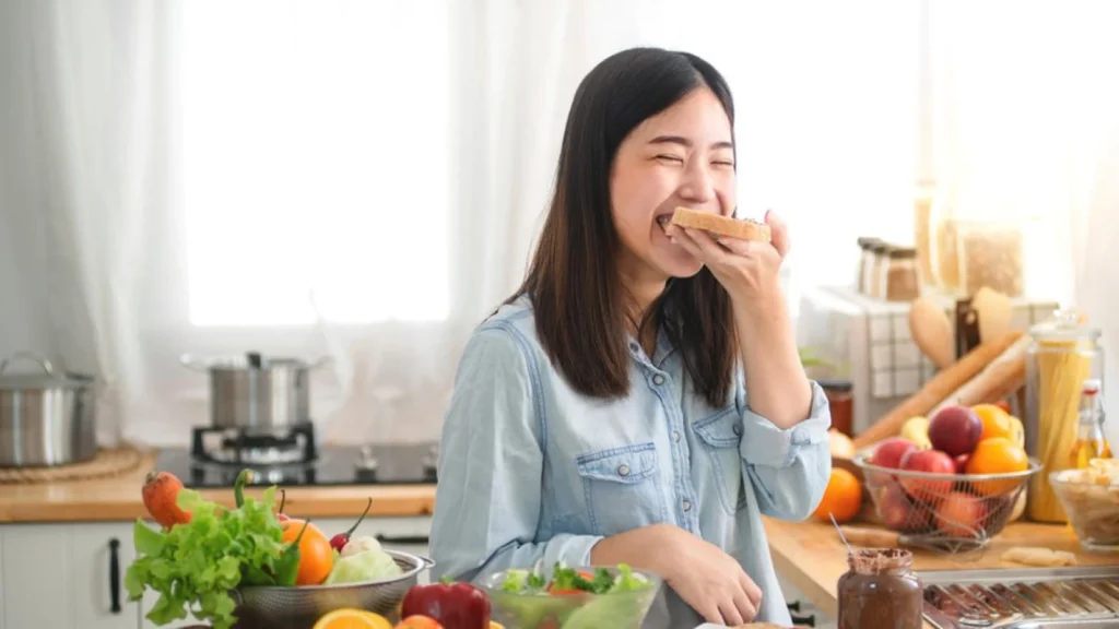 Makan Enak Tanpa Khawatir Gula Darah Tinggi: Tips Sehat untuk Semua