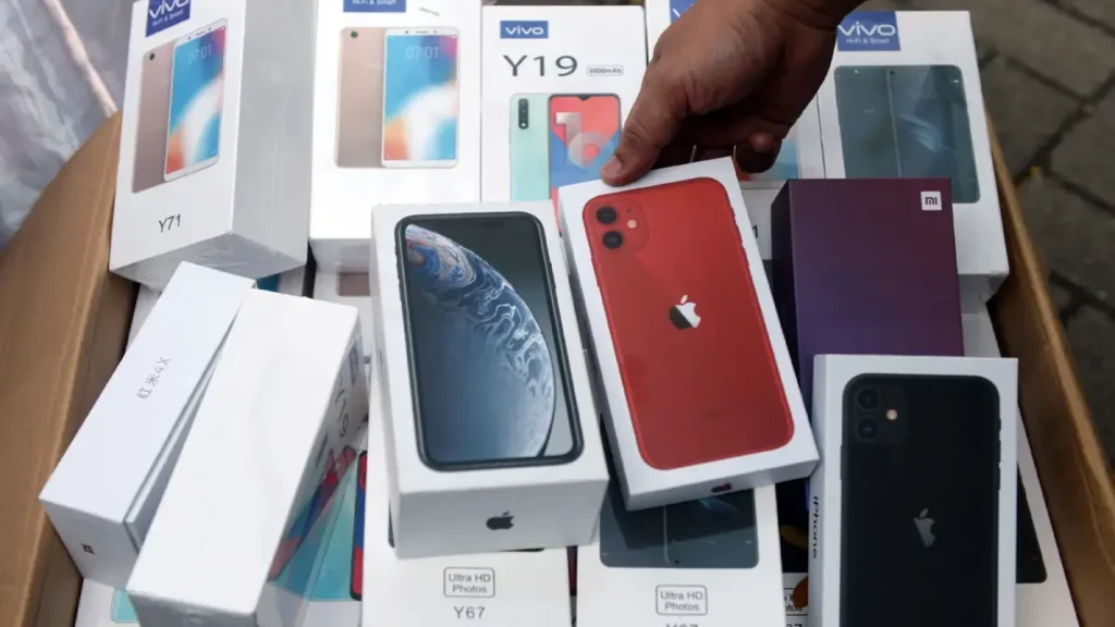 Ribuan Smartphone Ilegal Disita di Cengkareng, Total Nilai Mencapai Rp17,6 Miliar