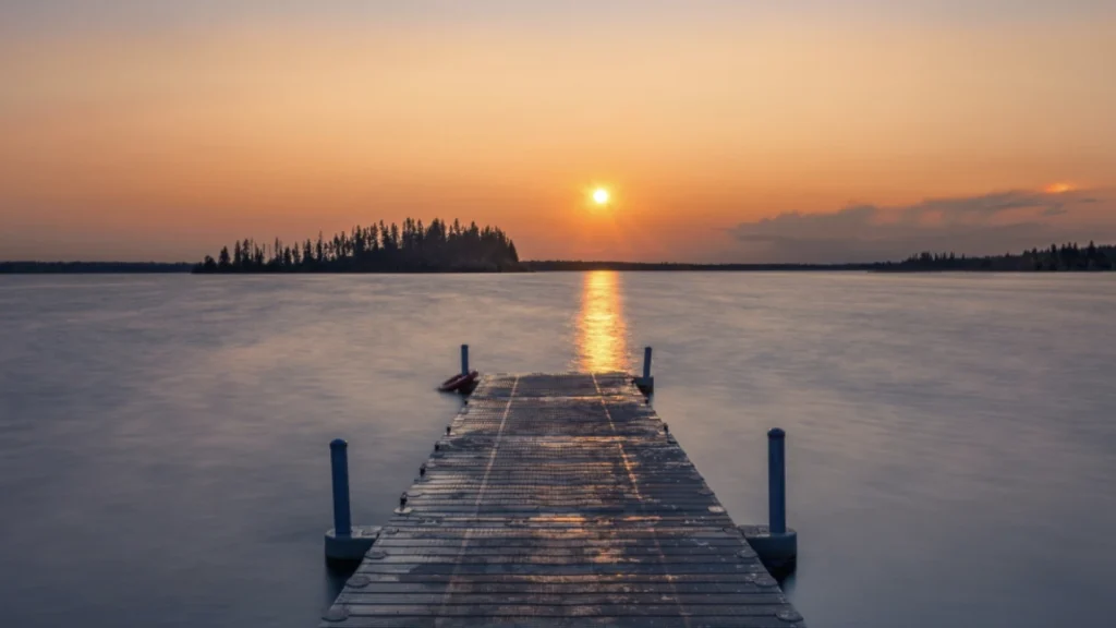 Sunrise Dock Kaliwungu: Surga Fotografi di Semarang