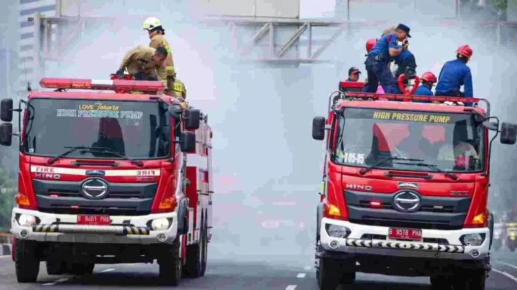 Pendaftaran 1.000 Petugas Pemadam Kebakaran di Jakarta Resmi Dibuka
