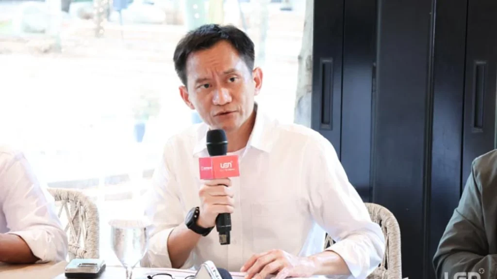 Bobby Rasyidin Dilantik sebagai Direktur Utama PT Kereta Api Indonesia