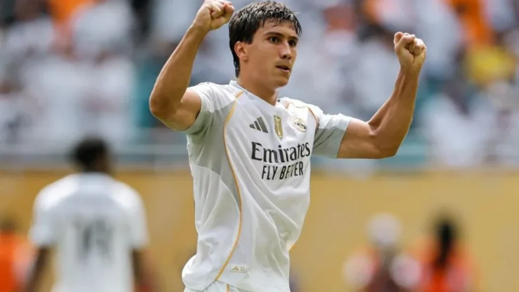 Gonzalo Garcia Resmi Kenakan Nomor 9 Real Madrid Setelah Penampilan Gemilang