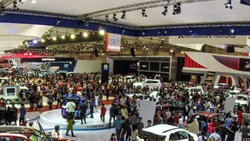 GIIAS 2025: Pameran Otomotif yang Menarik Pengunjung, Namun Penjualan Menuju Penurunan