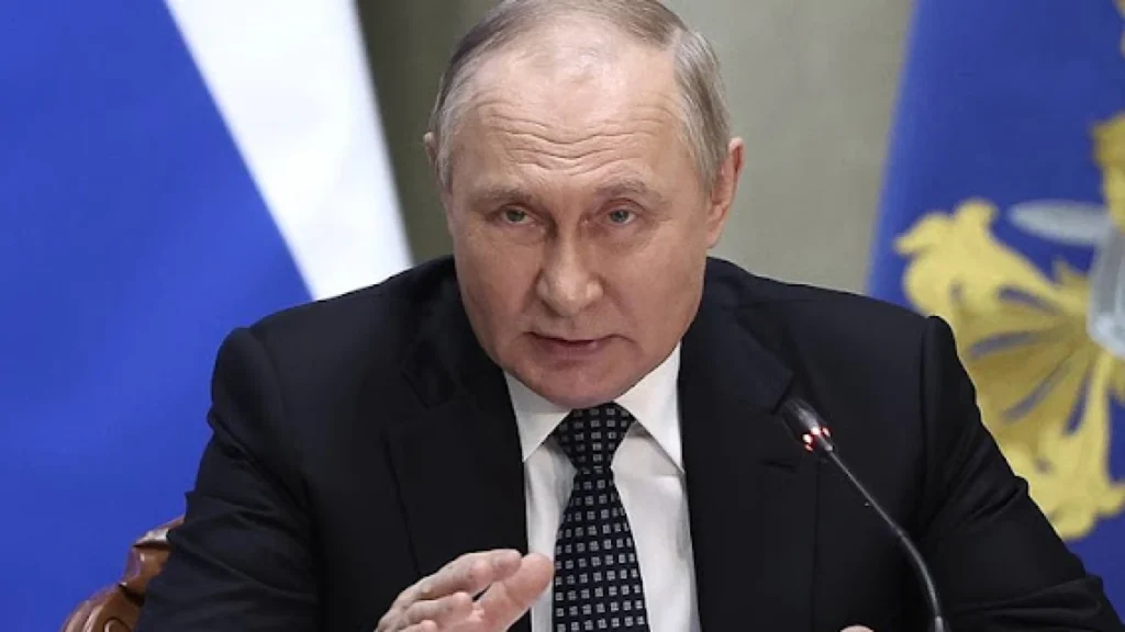 Putin Tak Tambah Kendalikan Sanksi AS, Konflik Ukraina Berlanjut