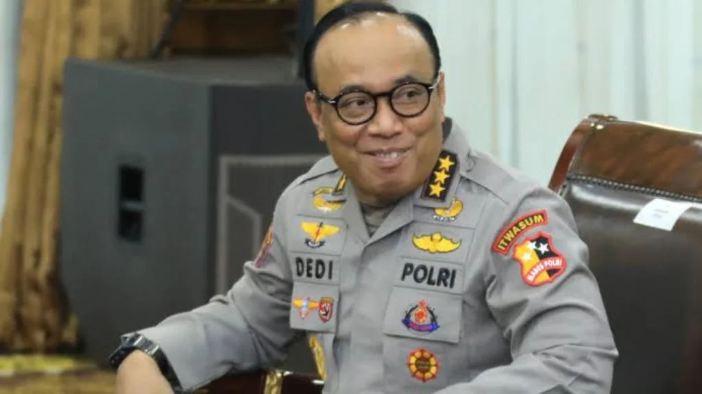 Kapolri Resmi Lantik Komjen Dedi Prasetyo sebagai Wakapolri Baru