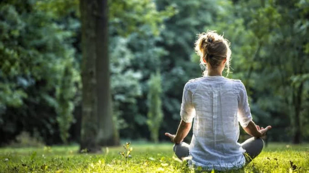 Cara Melatih Mindfulness di Tengah Kesibukan Kota